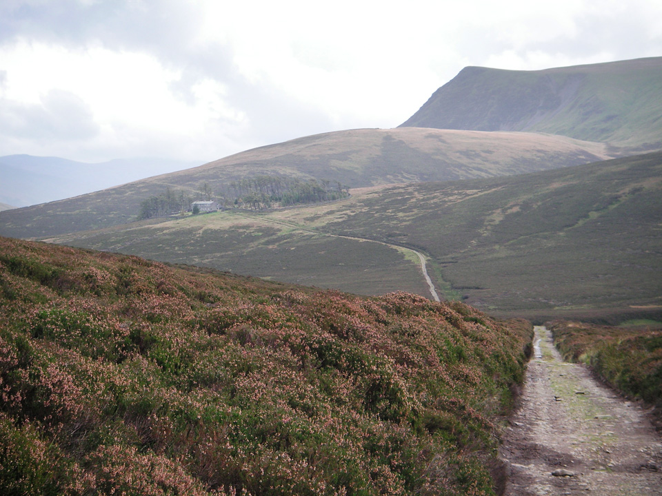 skiddaw-house-and-lonscale-fell