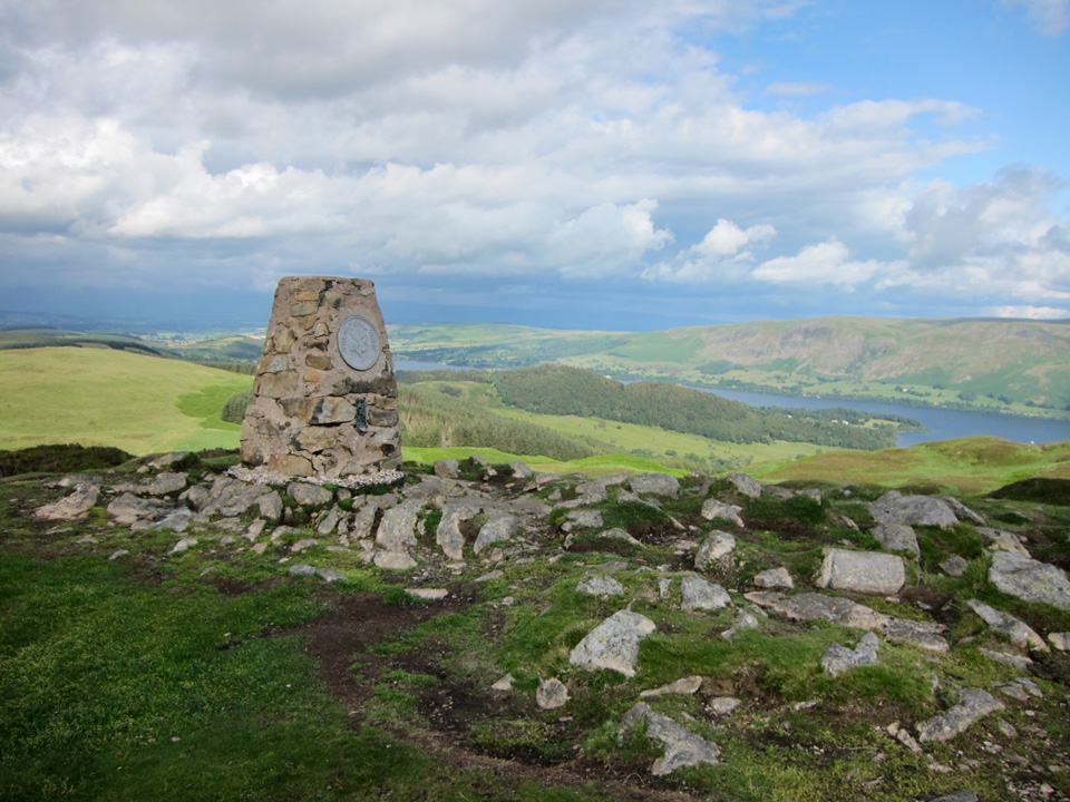 gowbarrow-summit